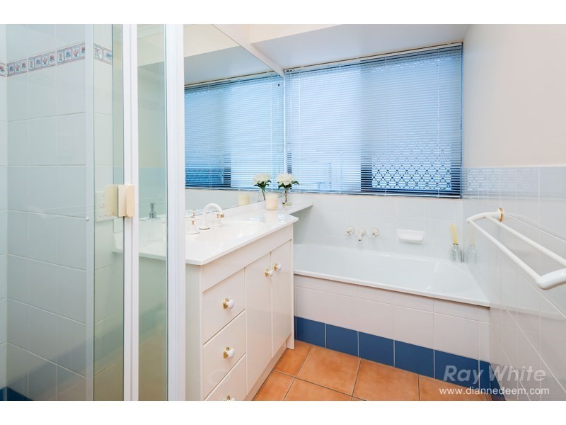 43 Chanel Crescent, Eight Mile Plains QLD 4113