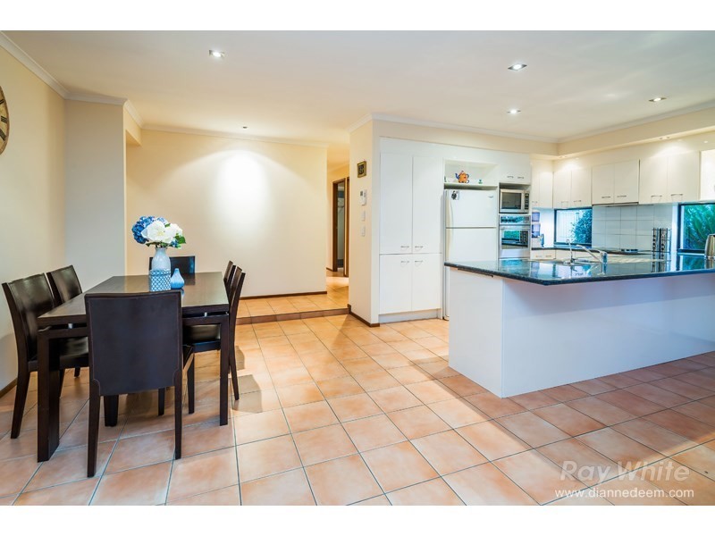 43 Chanel Crescent, Eight Mile Plains QLD 4113