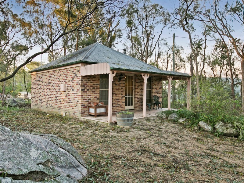 9-15 Mayfair Lane, Stanthorpe QLD 4380