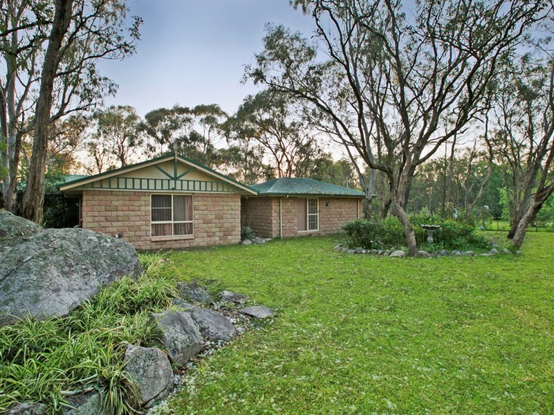 9-15 Mayfair Lane, Stanthorpe QLD 4380