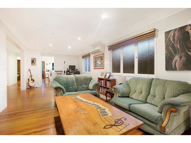 110 Harold Street, Holland Park QLD 4121