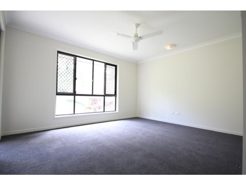48 Gordon Drive, Bellbird Park QLD 4300