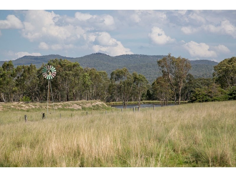 200 Collins Road, Stanthorpe QLD 4380