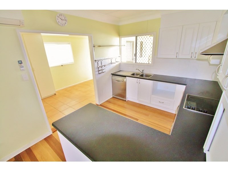 15 Dante Drive, Seven Hills QLD 4170