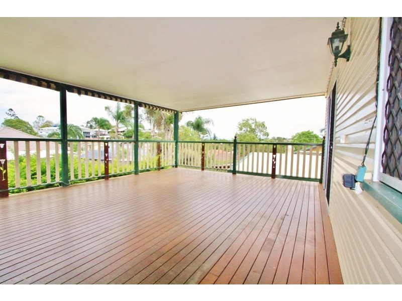 15 Dante Drive, Seven Hills QLD 4170