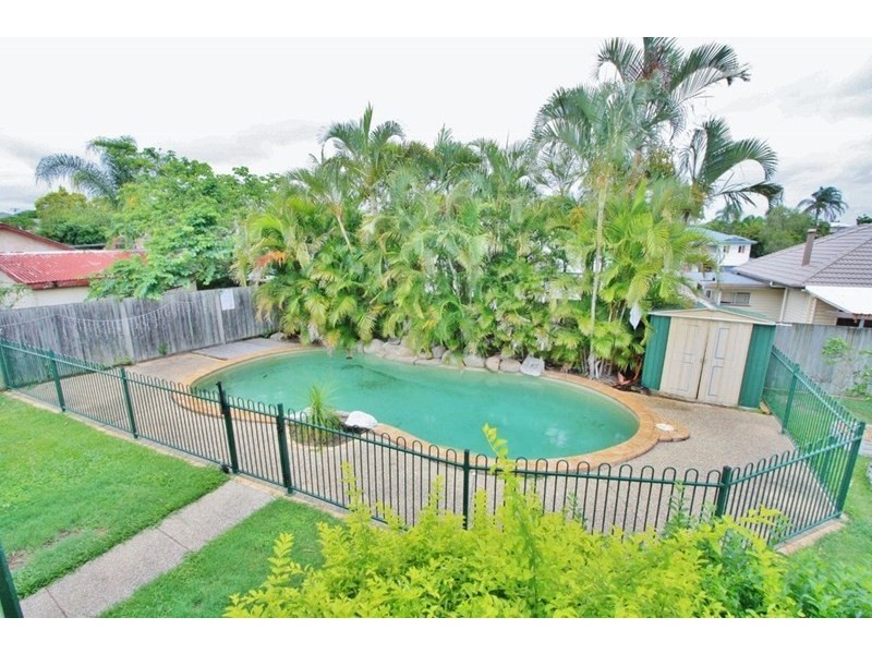 15 Dante Drive, Seven Hills QLD 4170