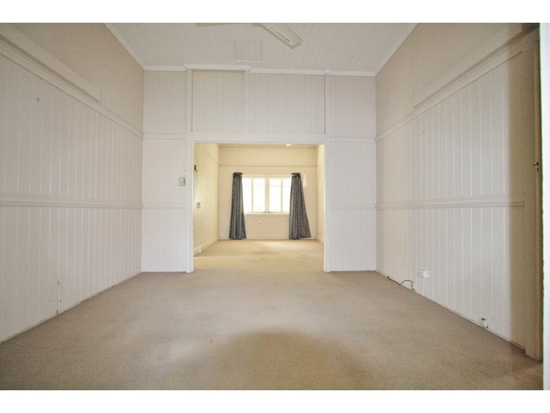 23 Headfort Street, Greenslopes QLD 4120