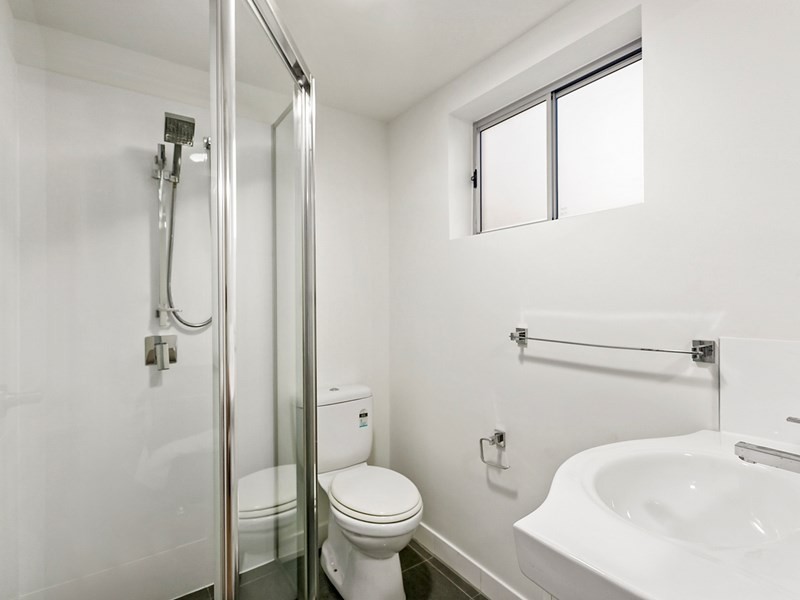 10/28 Carl Street, Woolloongabba QLD 4102