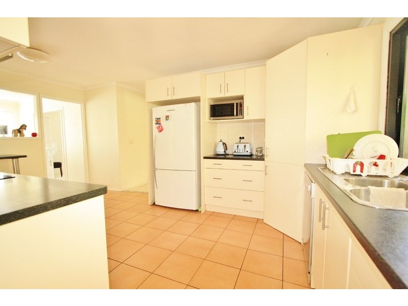 16 Isabella Street, Tarragindi QLD 4121