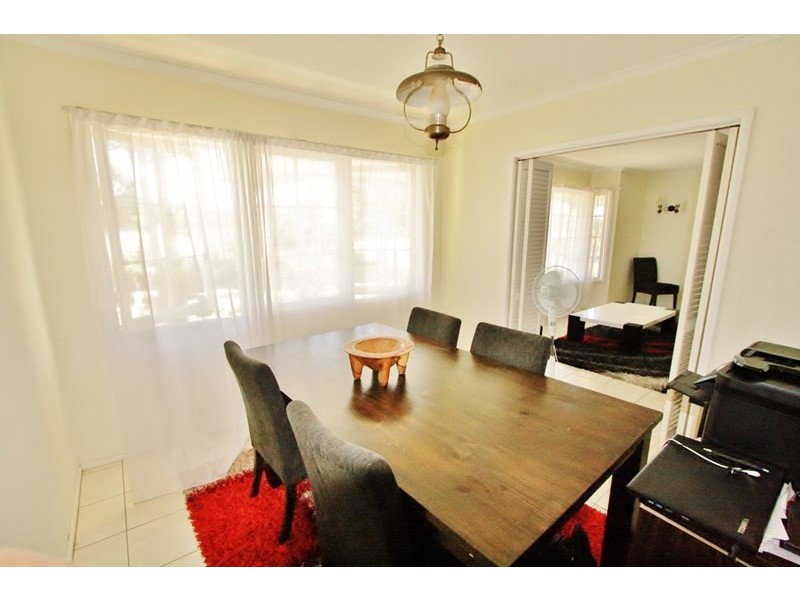 16 Isabella Street, Tarragindi QLD 4121