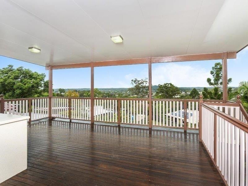 109 The Promenade, Camp Hill QLD 4152