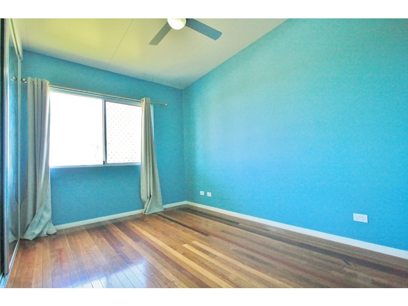 109 The Promenade, Camp Hill QLD 4152