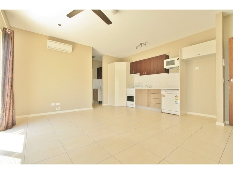 109 The Promenade, Camp Hill QLD 4152