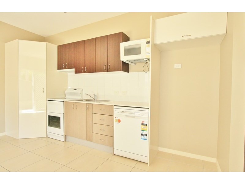 109 The Promenade, Camp Hill QLD 4152