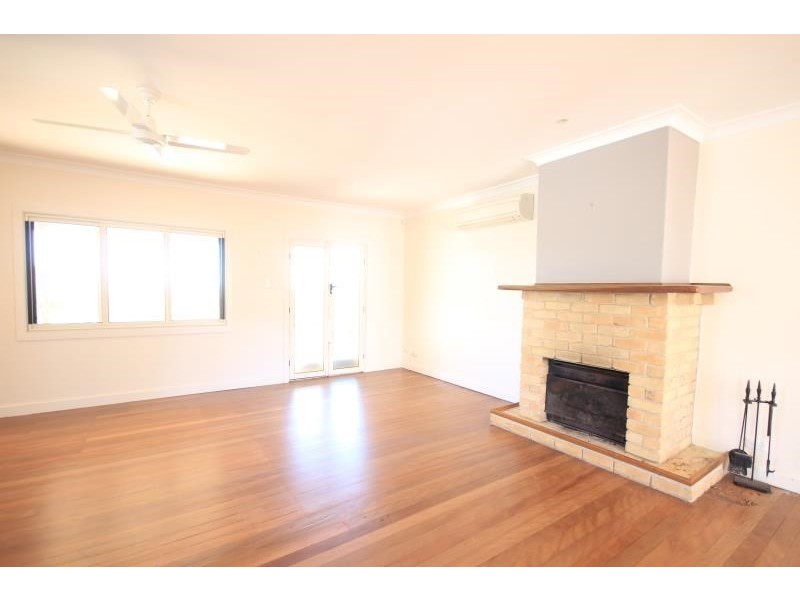 101 Brodie Street, Holland Park West QLD 4121