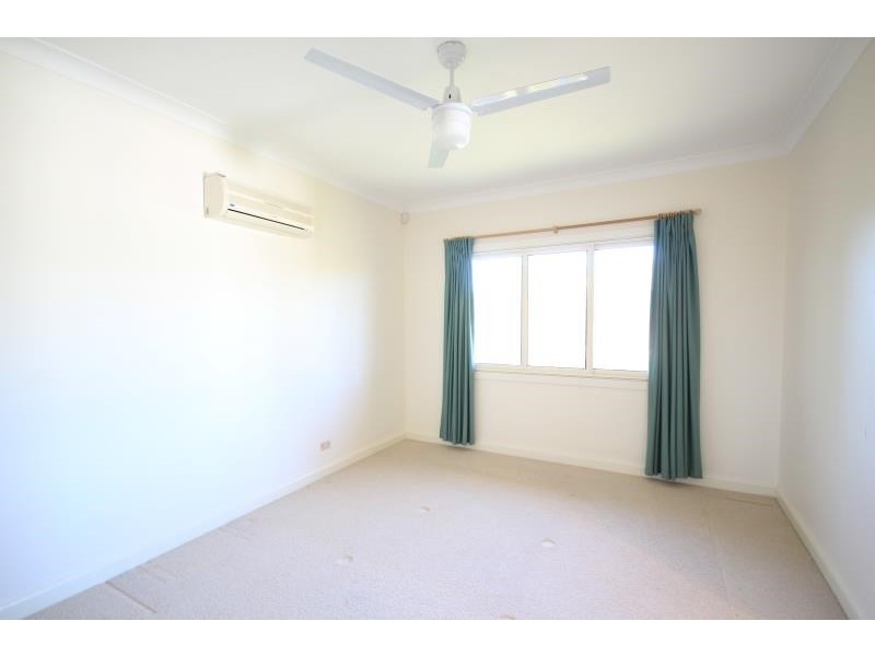 101 Brodie Street, Holland Park West QLD 4121