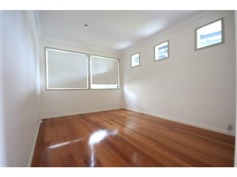 3 Coonara Street, Holland Park QLD 4121