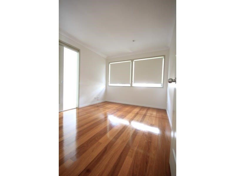 3 Coonara Street, Holland Park QLD 4121