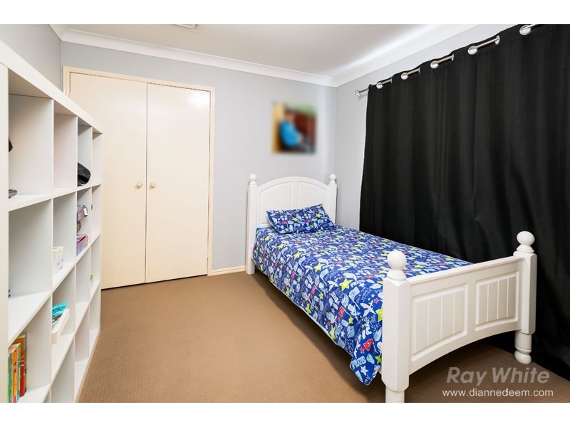 70 Nardie Street, Eight Mile Plains QLD 4113