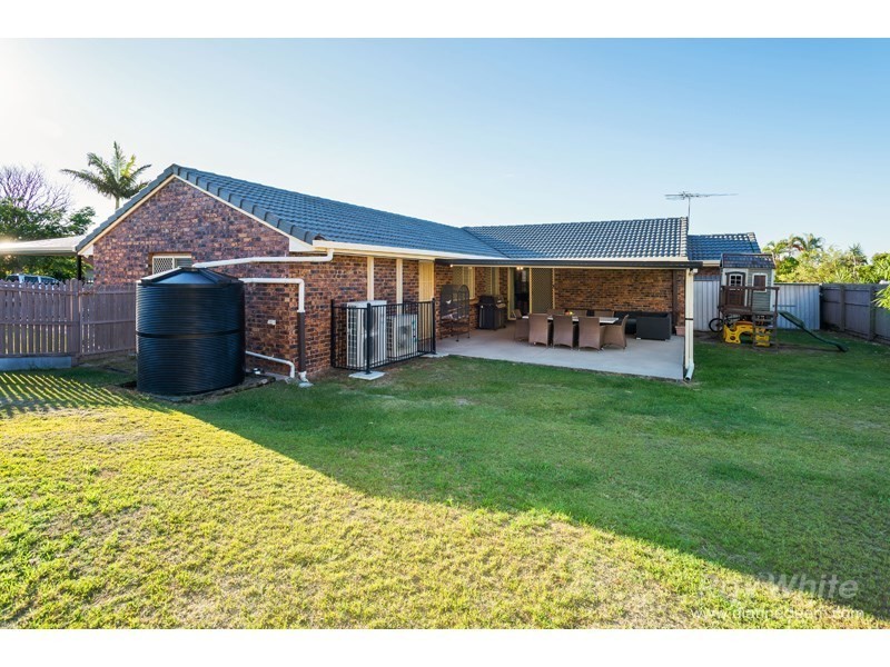 70 Nardie Street, Eight Mile Plains QLD 4113
