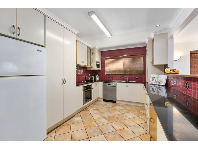 37 Cummin Street, Wishart QLD 4122