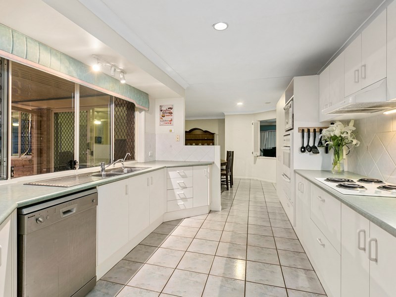 16 Springvale Circuit, Underwood QLD 4119