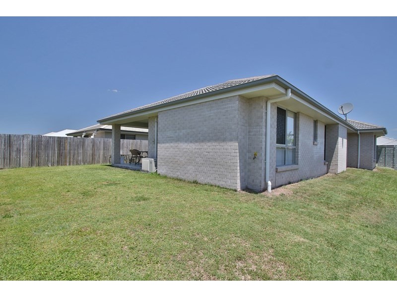 15 Surwold Way, Loganlea QLD 4131