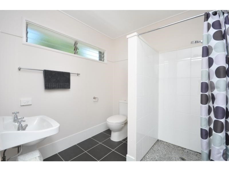 4/33 Yuletide Street, Holland Park West QLD 4121