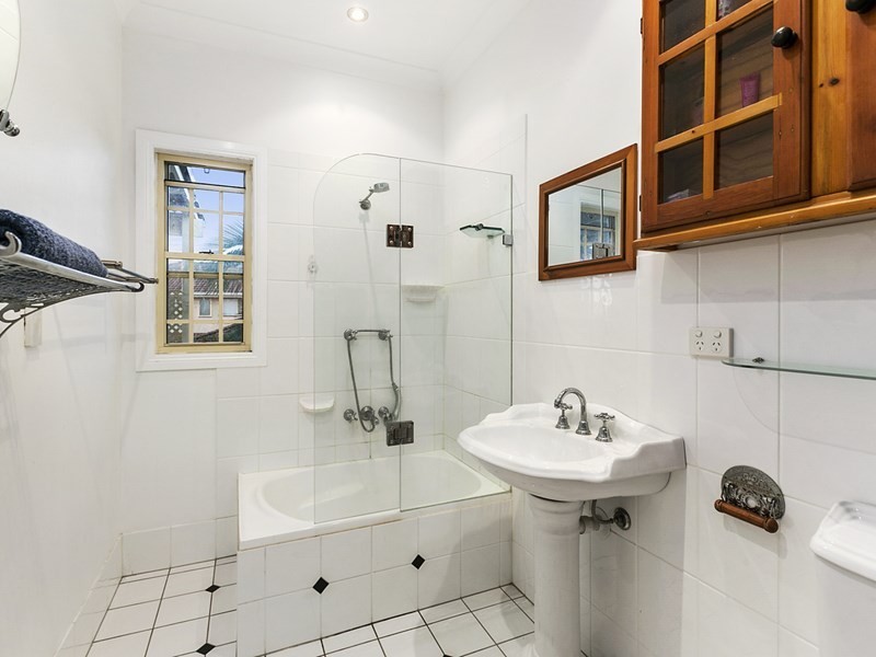 27 Carnarvon Way, Murarrie QLD 4172