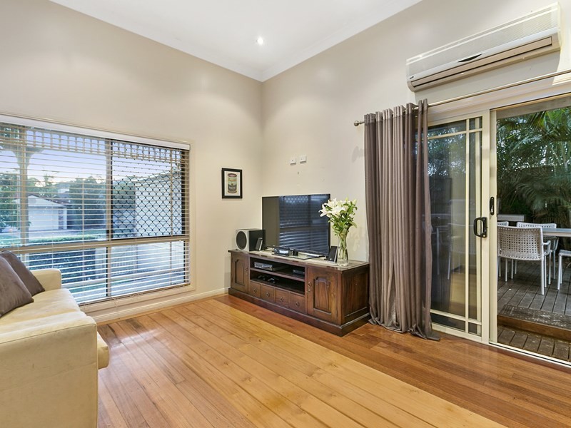 27 Carnarvon Way, Murarrie QLD 4172