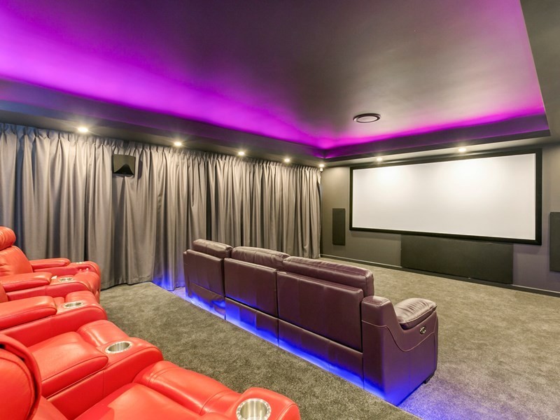 9 Parnassus Street, Robertson QLD 4109