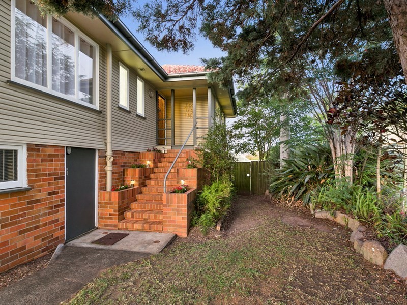 10 Waller Street, Mount Gravatt QLD 4122