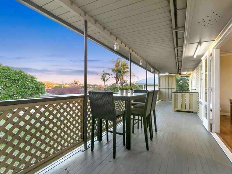 10 Waller Street, Mount Gravatt QLD 4122