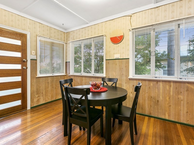 10 Waller Street, Mount Gravatt QLD 4122