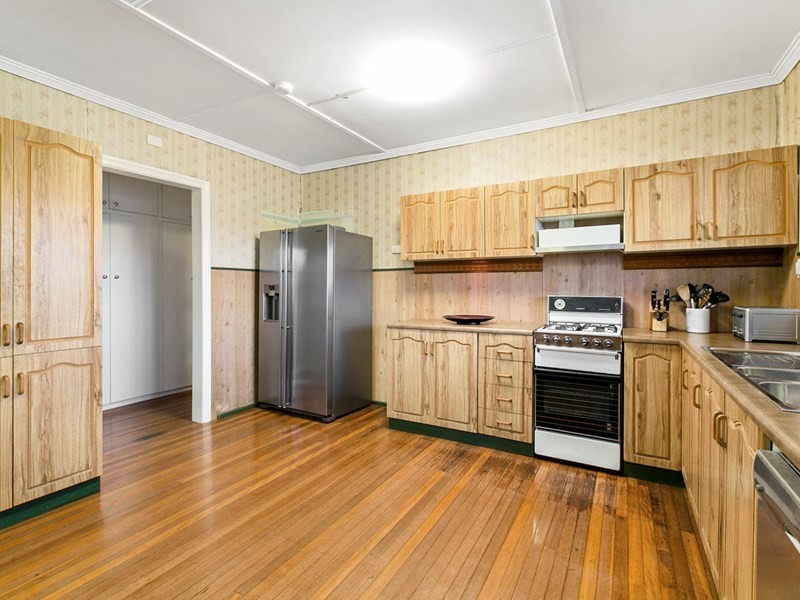 10 Waller Street, Mount Gravatt QLD 4122