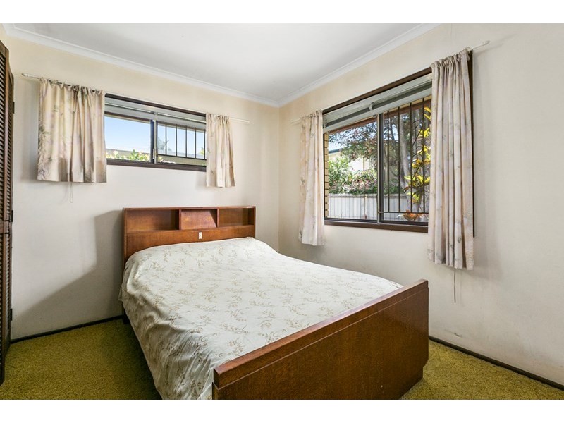 6 Cranston Street, Wynnum West QLD 4178