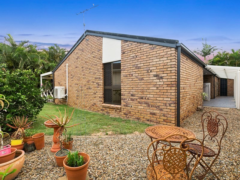 18 Laglan Street, Carindale QLD 4152