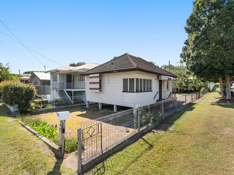 74 Harold Street, Holland Park QLD 4121