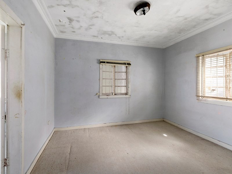 74 Harold Street, Holland Park QLD 4121