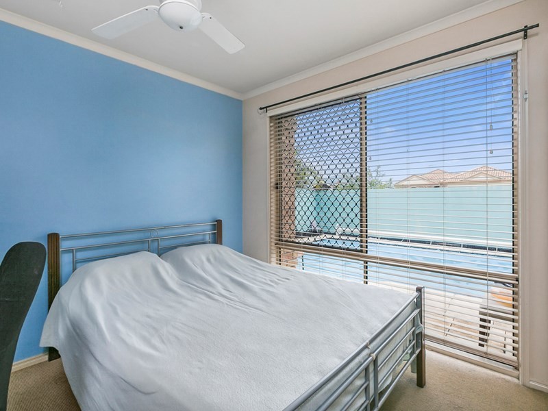 6 Links Avenue, Meadowbrook QLD 4131