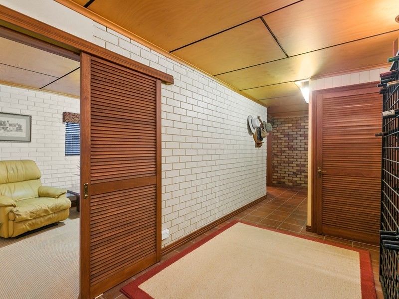 110 Shorncliffe Parade, Shorncliffe QLD 4017