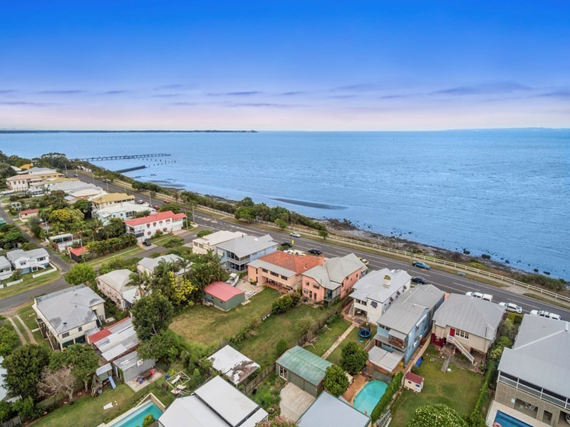 110 Shorncliffe Parade, Shorncliffe QLD 4017