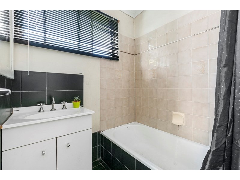 28 Moon Street, Caboolture South QLD 4510