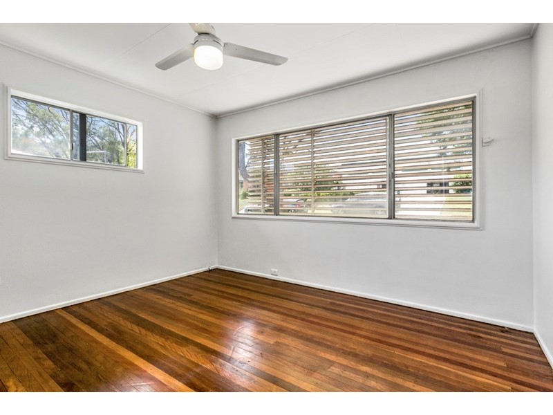 17 Arkindale Street, Nathan QLD 4111