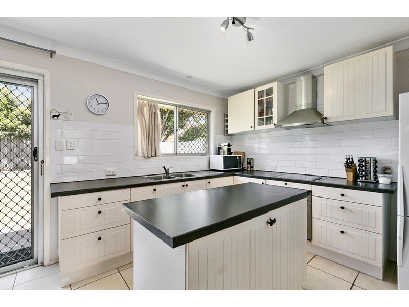 136 Bankside Street, Nathan QLD 4111