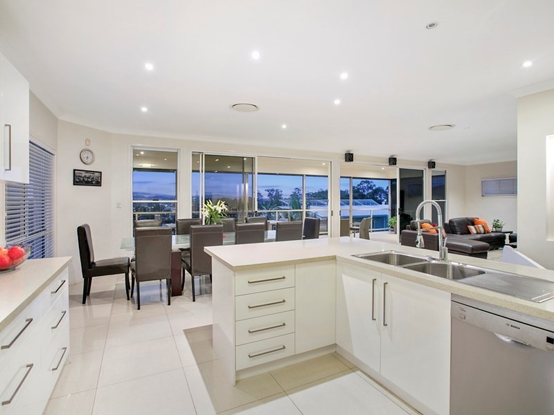 18 Governor Terrace, Murarrie QLD 4172