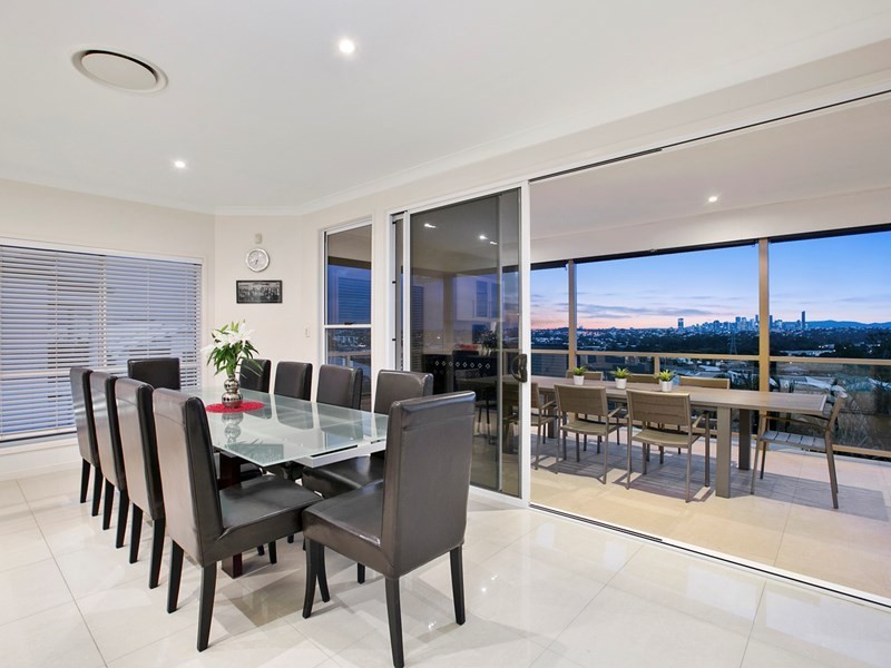 18 Governor Terrace, Murarrie QLD 4172