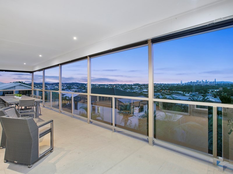 18 Governor Terrace, Murarrie QLD 4172