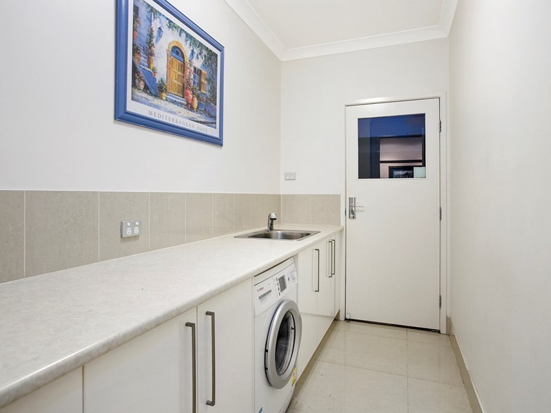 18 Governor Terrace, Murarrie QLD 4172