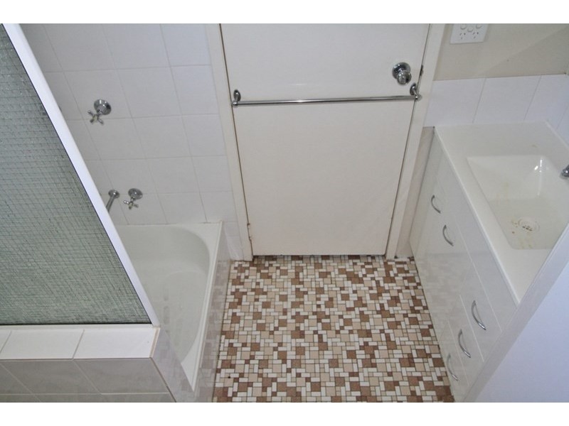 1/36 Chaucer Street, Moorooka QLD 4105